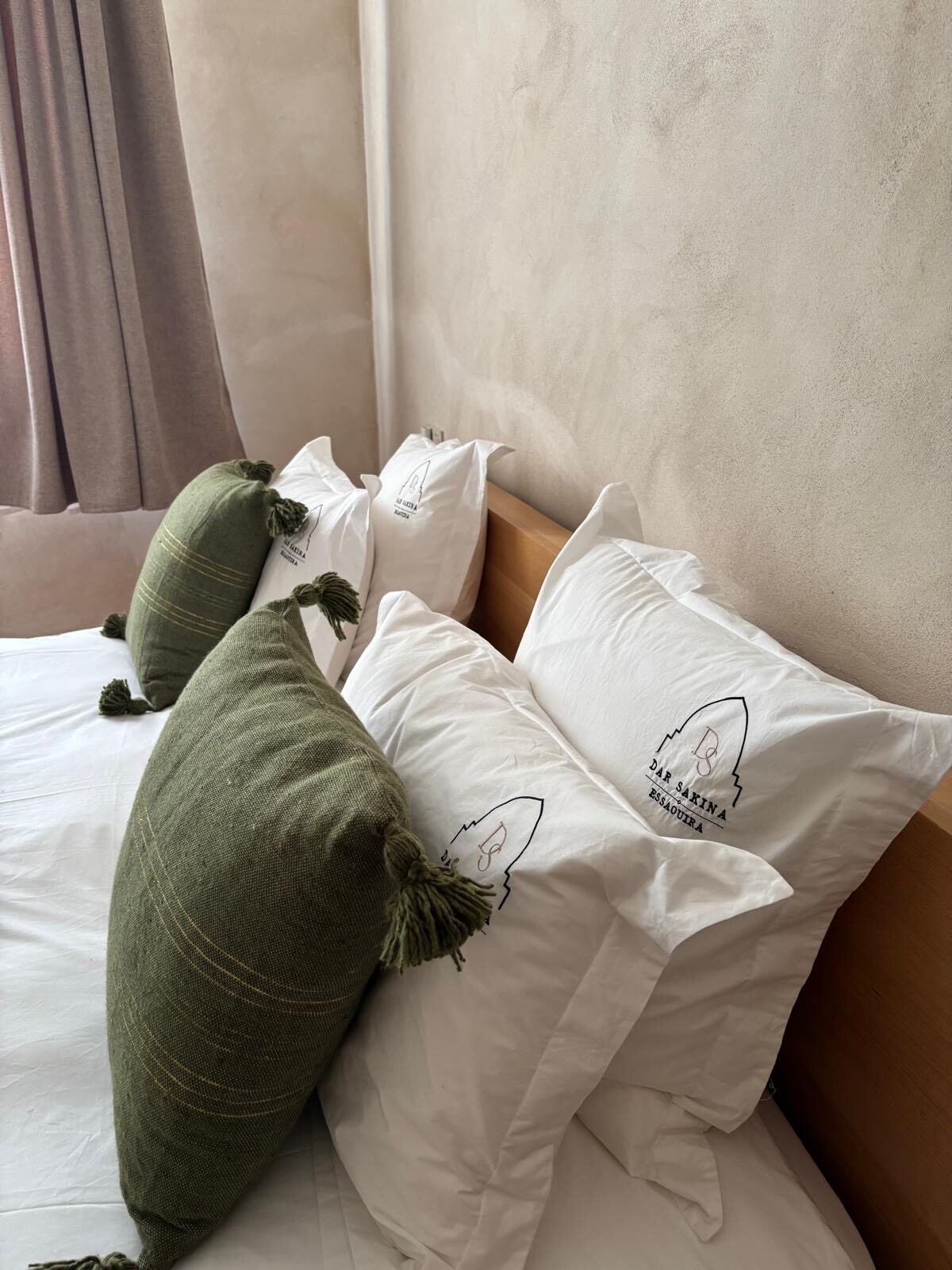 Linge de lit brodé Dar Sakina